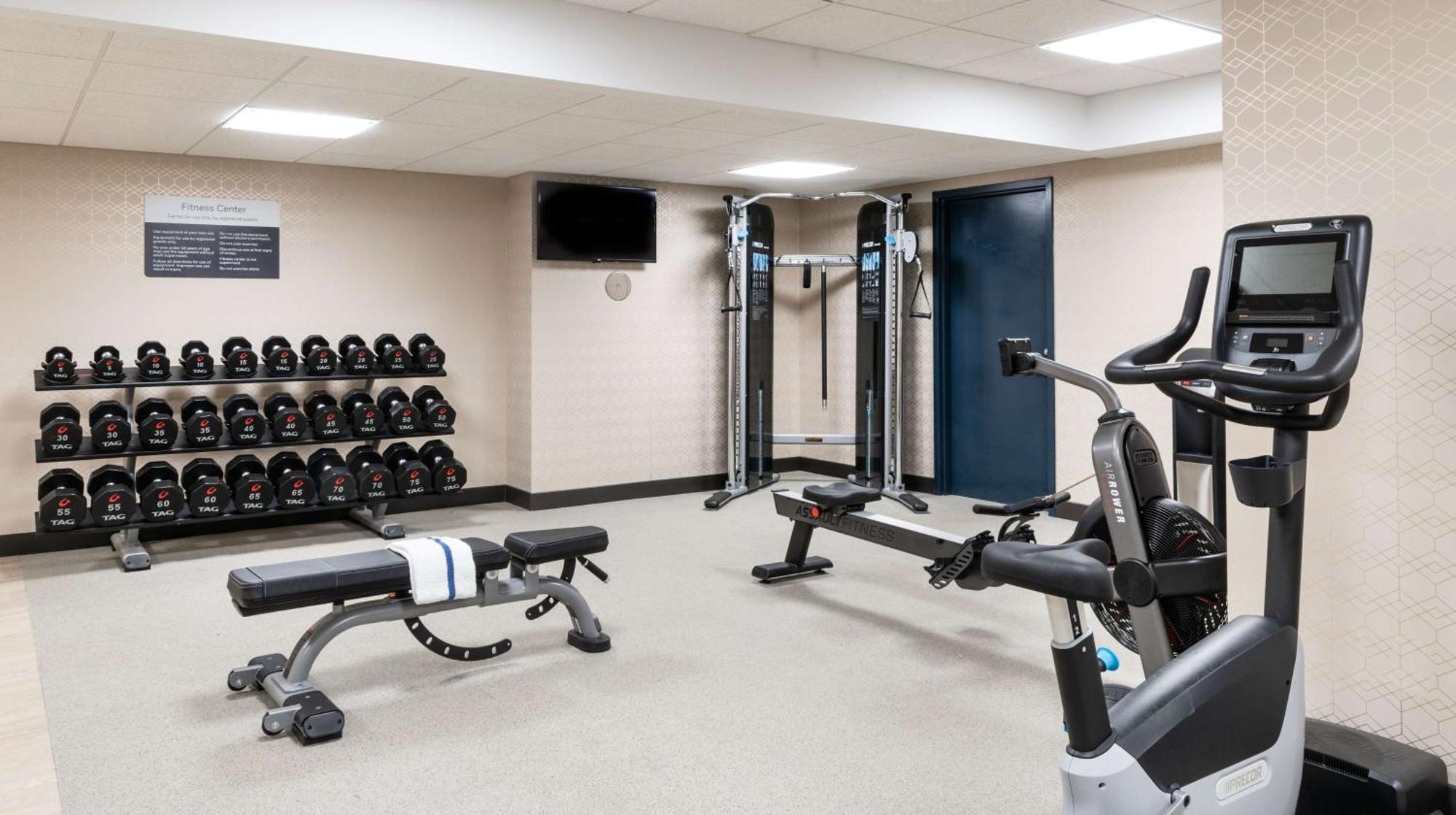 Hilton Garden Inn Flint Downtown エクステリア 写真